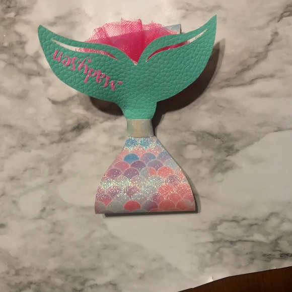 Custom Little girl hair bows - Picture 7 of 7